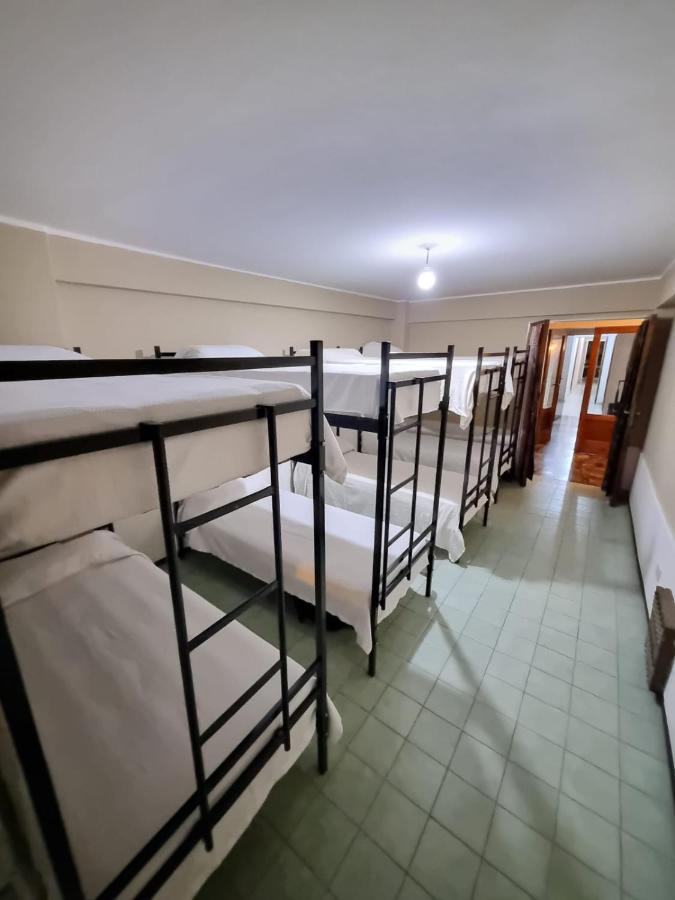 Casa Alvarado Hostel Salta Eksteriør billede