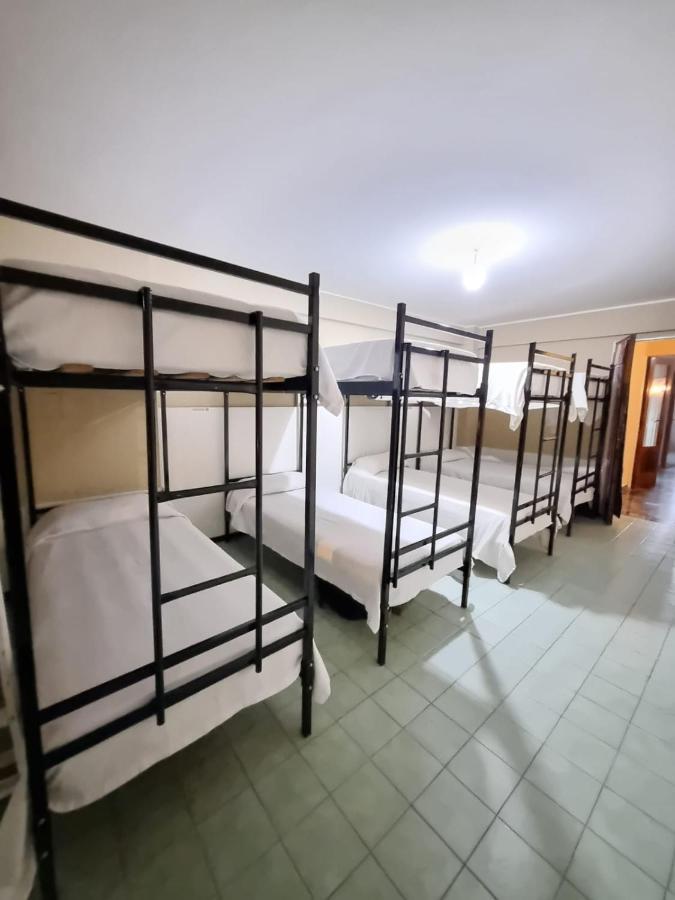 Casa Alvarado Hostel Salta Eksteriør billede