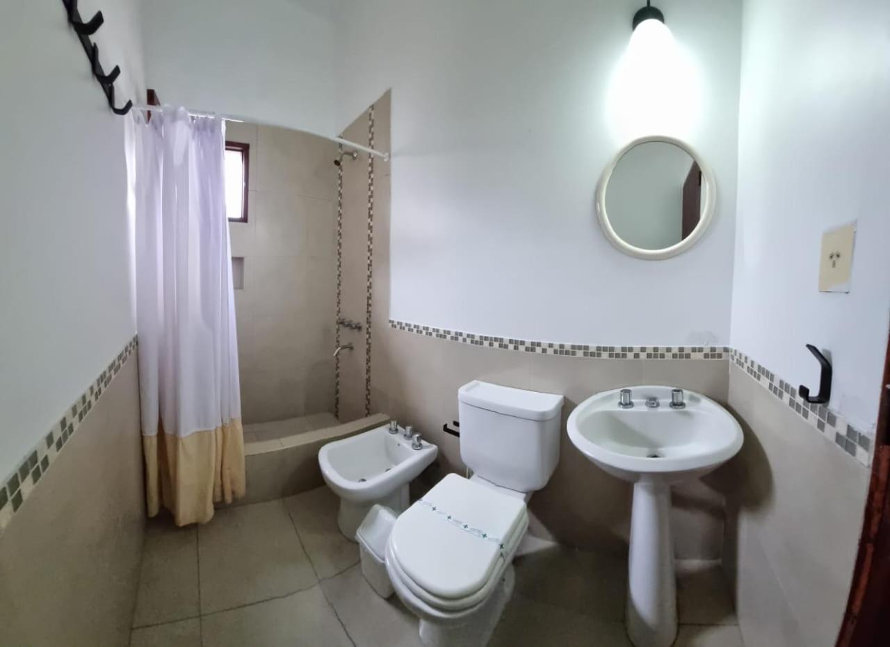 Casa Alvarado Hostel Salta Værelse billede