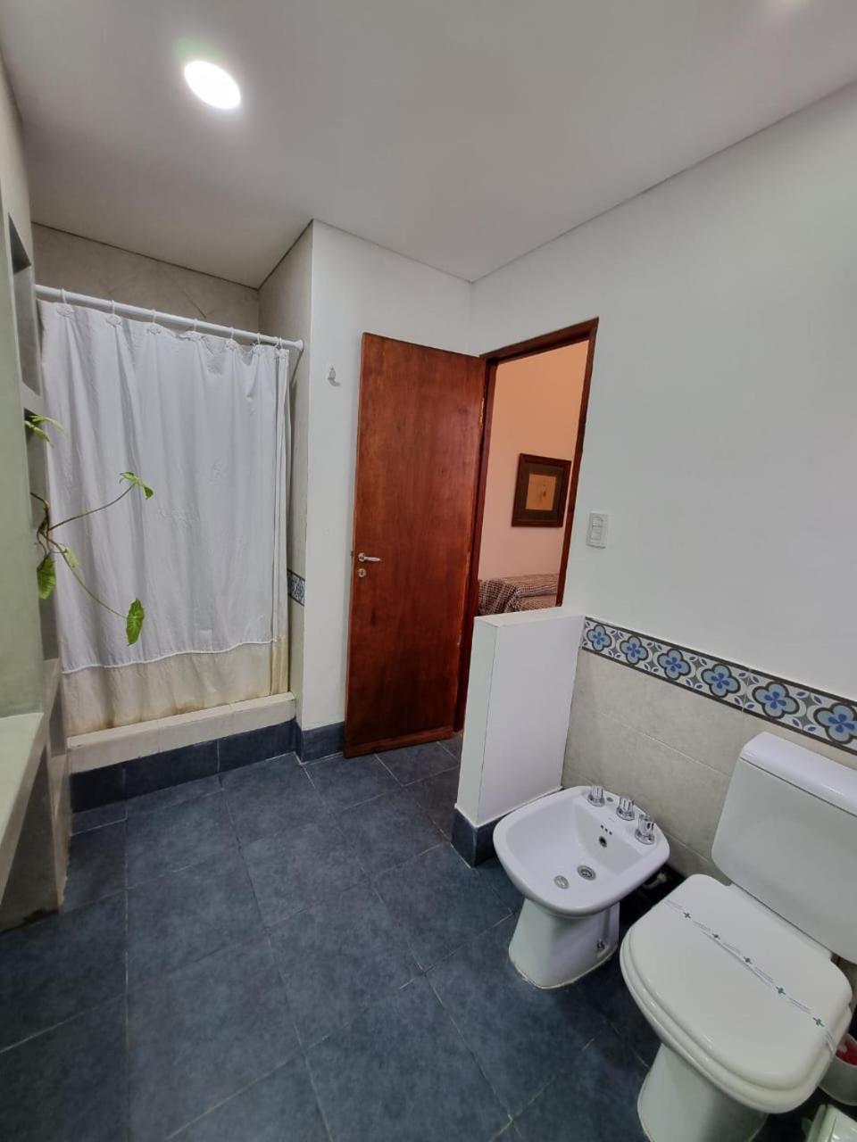 Casa Alvarado Hostel Salta Værelse billede